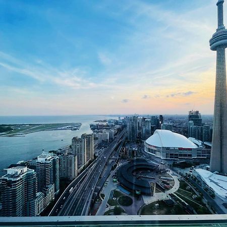 New Superior Lakeview Luxury Top Floor 3-Bedroom Suite On 48Th Floor Торонто Екстер'єр фото
