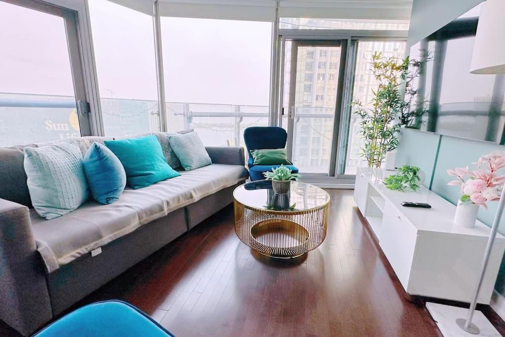 New Superior Lakeview Luxury Top Floor 3-Bedroom Suite On 48Th Floor Торонто Екстер'єр фото