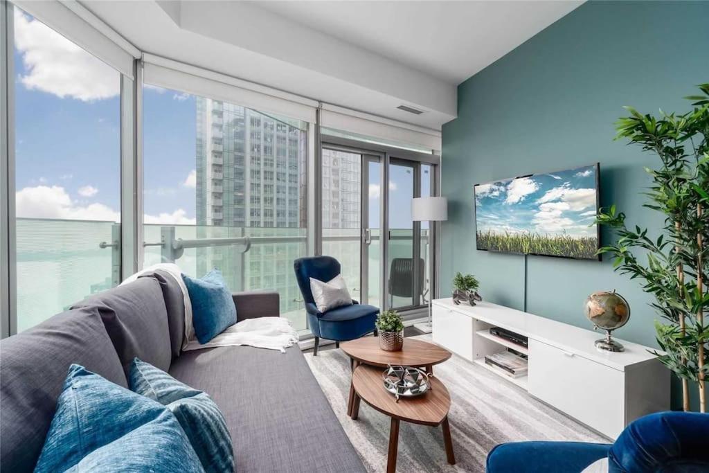 New Superior Lakeview Luxury Top Floor 3-Bedroom Suite On 48Th Floor Торонто Екстер'єр фото