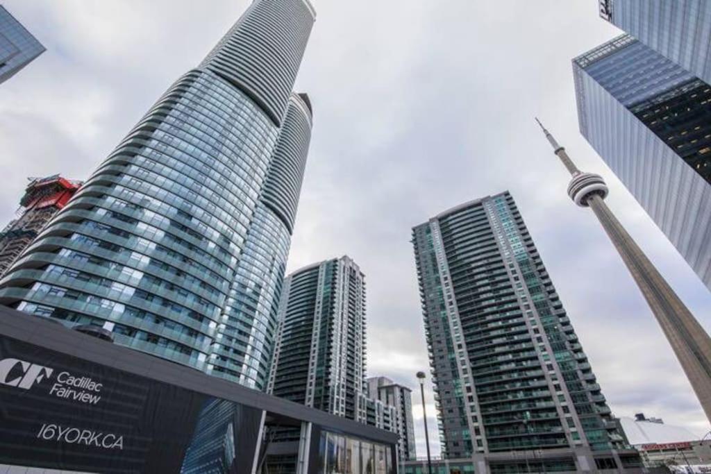 New Superior Lakeview Luxury Top Floor 3-Bedroom Suite On 48Th Floor Торонто Екстер'єр фото