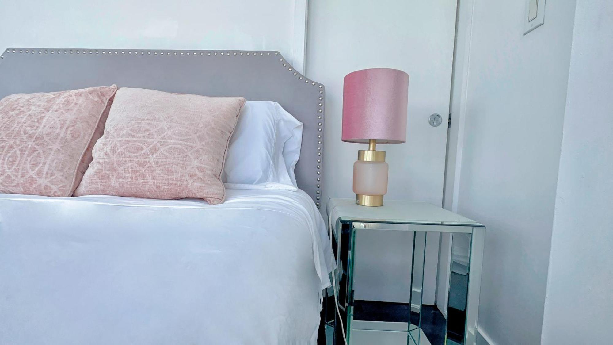 New Superior Lakeview Luxury Top Floor 3-Bedroom Suite On 48Th Floor Торонто Екстер'єр фото